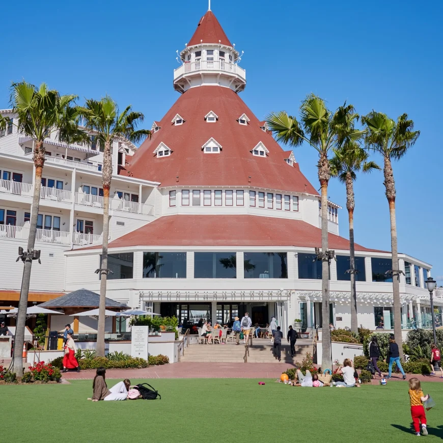 A Grand Comeback for a Grand Seaside Hotel